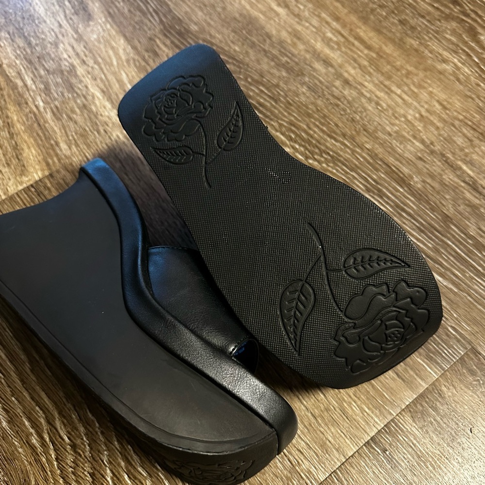 Demonia Pace-01 Black Platform Wedge Slide Sandals Size 11 - Picture 4 of 4